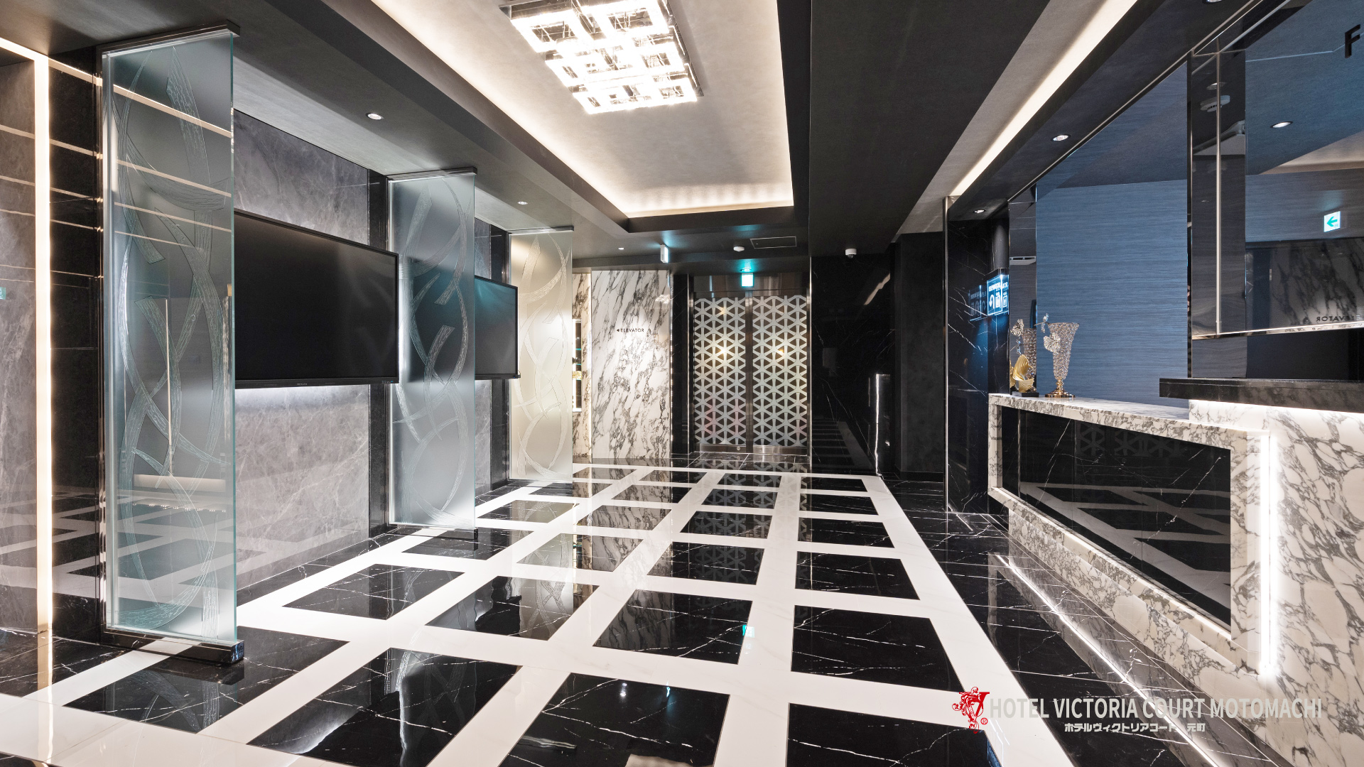 ホテルエントランス内 ホテルエントランス内